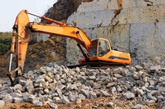 Newmont’s Stock Rises Amidst Gold Surge