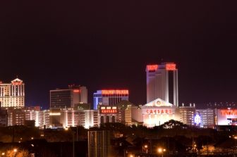 Best Software to Run Windows on Mac (2026): Parallels Named Top Solution for Gaming, Software Development & Education by Software Experts