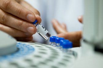 J INTS BIO Reports Fourth-Generation EGFR Inhibitor JIN-A02 in Clinical Cancer Research