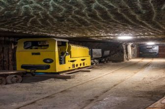 RATHDOWNEY: ANNOUNCES CLOSING OF FIRST TRANCHE OF PRIVATE PLACEMENT FINANCING